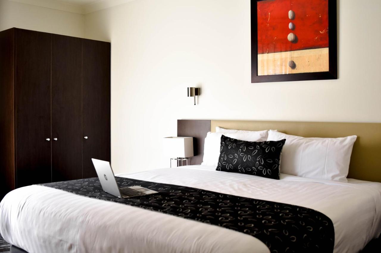 The Charles Otel Wagga Wagga Dış mekan fotoğraf